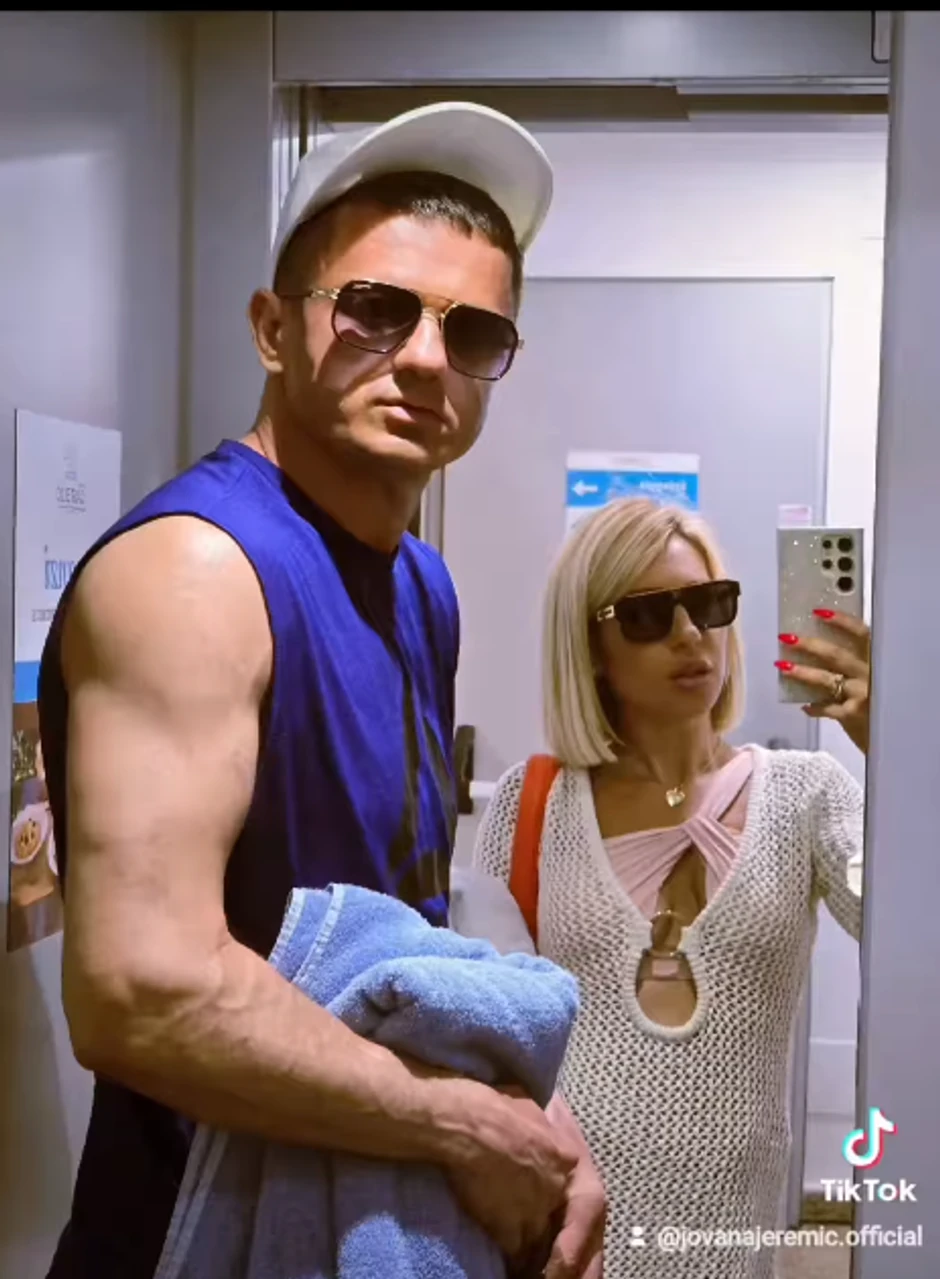 Jovana Jeremić i Tigar