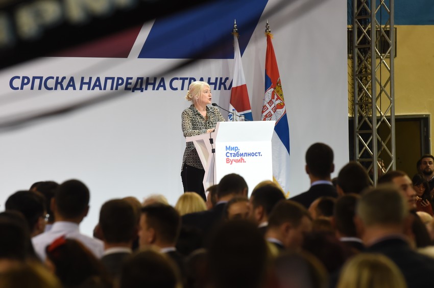 Završni miting SNS-a