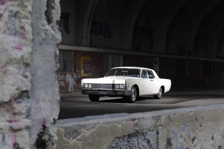 Lincoln Continental