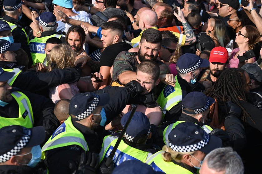 Starcia z policją w Londynie