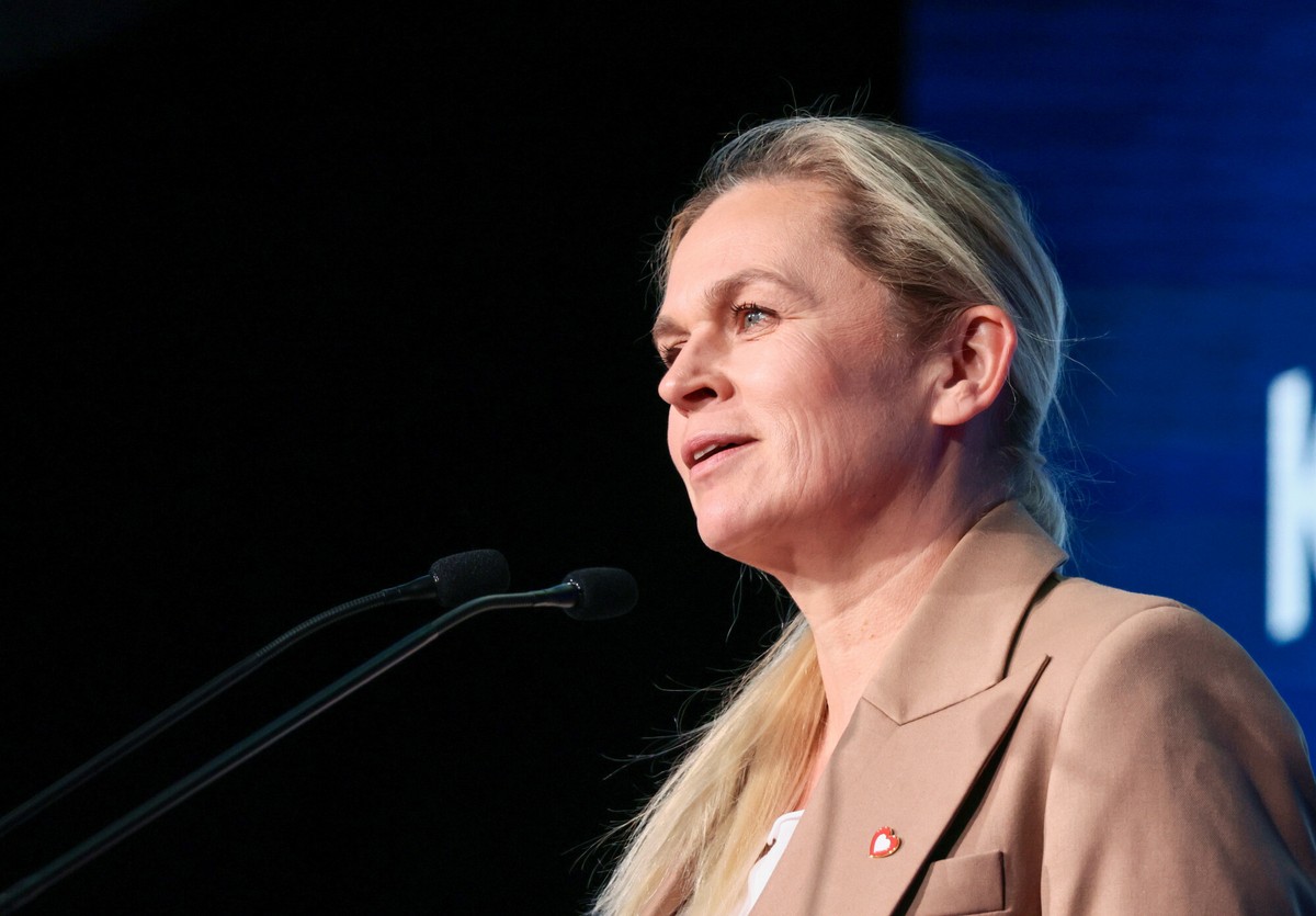 Żołnierze w szkołach w całej Polsce. Barbara Nowacka o celach programu