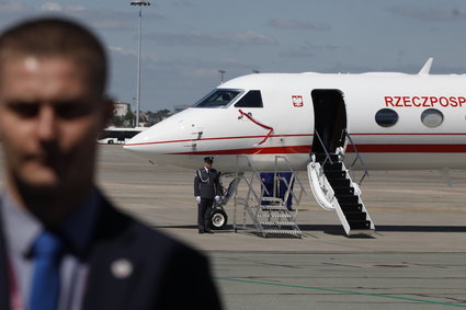 Ile kosztowały loty marszałka Sejmu samolotem dla VIP-ów?