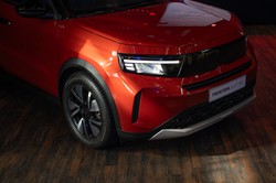 Nowy Opel już w Polsce. Tak wygląda 7-osobowy hit