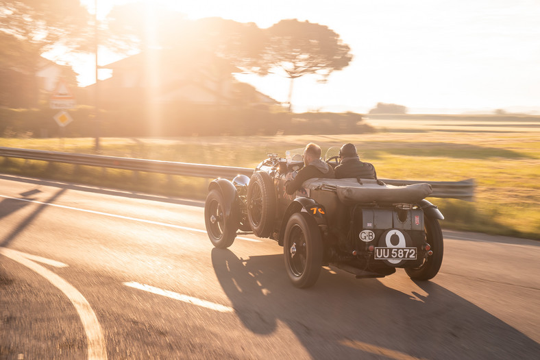 Bentley wskrzesza legendę z lat 20-tych – wyścigowego Bowl'era