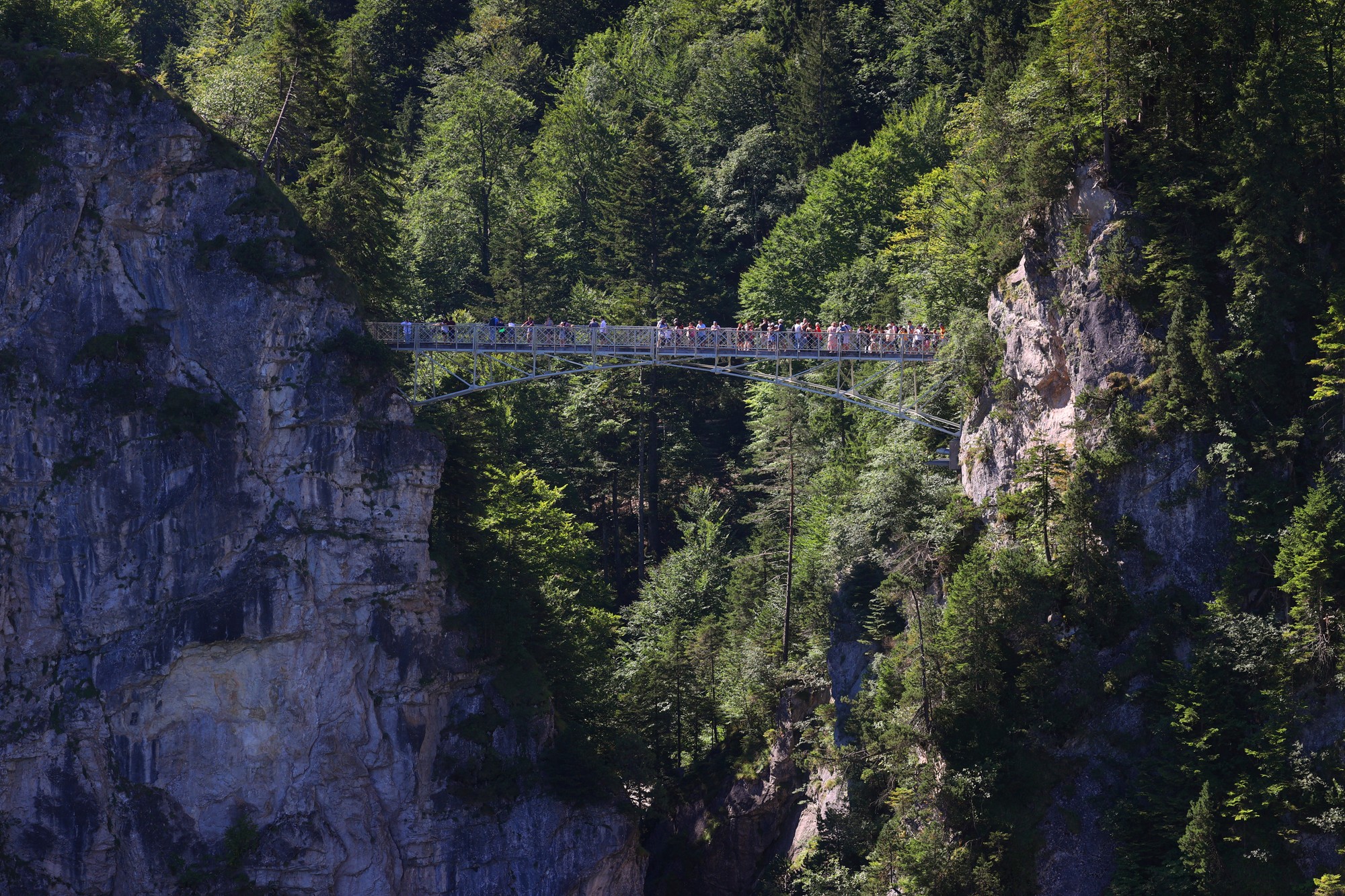 Pri zámku Neuschwanstein útočil na ženy americký turista.