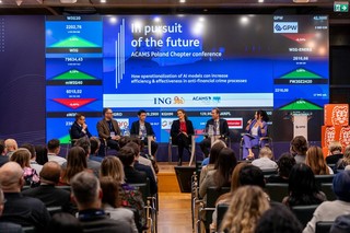 Sztuczna inteligencja pomoże w walce z praniem pieniędzy