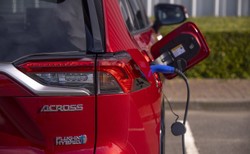 Masz taki samochód lub motocykl? Zgłoś się do serwisu