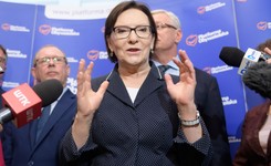 Strajk nauczycieli. Ewa Kopacz bije w PiS: Ja potrafiłam siedzieć z górnikami prawie 18 godzin