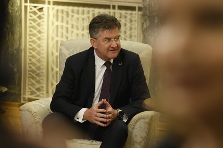 Lajčaku je produžen mandat do januara na mestu specijalnog izaslanika EU za dijalog Beograda i Prištine