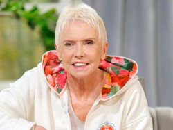 "Jest światełko w tunelu". Ewa Błaszczyk nie ustaje w próbach wybudzenia córki ze śpiączki