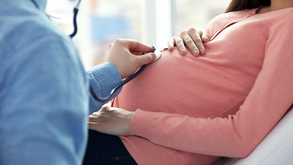 10 grudnia w Poznaniu odbędzie się rozmowa, podczas której uczestnicy mają dowiedzieć się m.in. czym jest domowa aborcja oraz czy jest ona legalna. Wydarzeniem oburzeni są członkowie Młodzieży Wszechpolskiej, którzy w tej sprawie zwrócili się do prokuratury. Uważają, że organizatorzy spotkania będą podżegać jego uczestniczki do przerywania ciąży.  - Jeżeli do niego dojdzie, nie wykluczamy protestu - mówi Onetowi Hubert Jach z wielkopolskiego oddziału MW