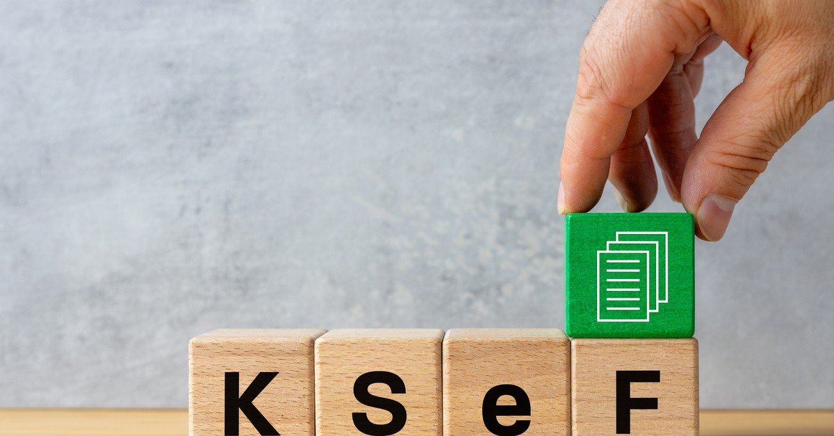 KSeF na koniec 2025 r. Co już wiemy, na jakie zmiany jeszcze czekamy?