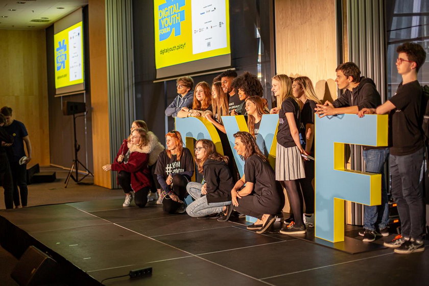 Młodzież poznała bezpieczny internet. Konferencja Digital Youth Forum za nami