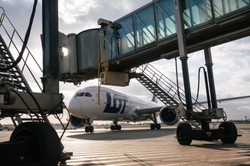 Kulisy funkcjonowania polskiego lotniska i linii lotniczych w programie Discovery "Operacja LOT"