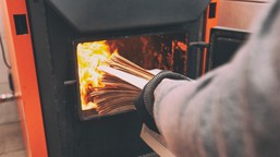 gorzka niespodzianka dla korzystających z kominków i centralnego ogrzewania. można zapłacić wysoką grzywnę