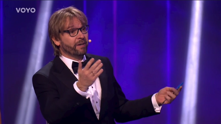 Porotca Ján Ďurovčík v tanečnej šou Let's Dance. 