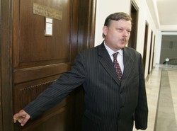 Bunt w szeregach PiS