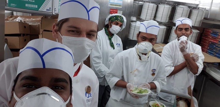 Sa kolegama sa kruzera