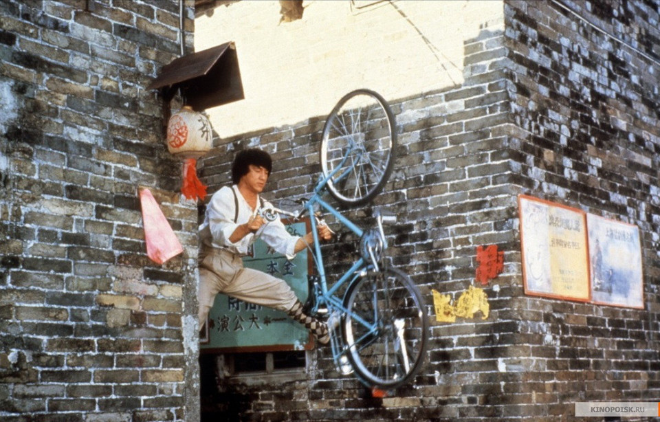 "Projekt A", reż. Jackie Chan, 1983 r.