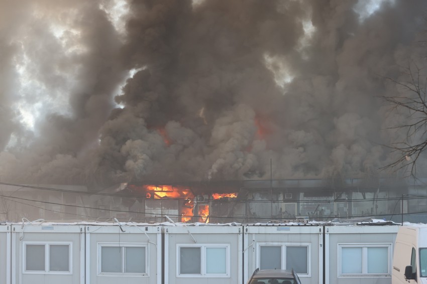 Požar, Kineski tržni centar, Novi Beograd, Blok 70