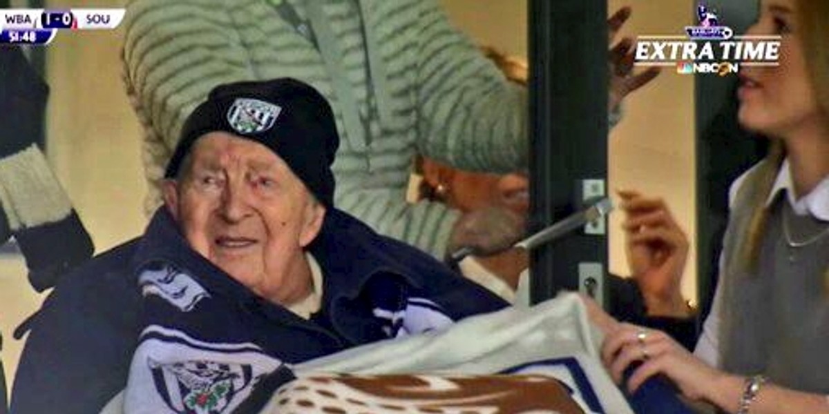 Oto najstarszy kibic Premier League, 107-letni fan WBA Jack Jones.