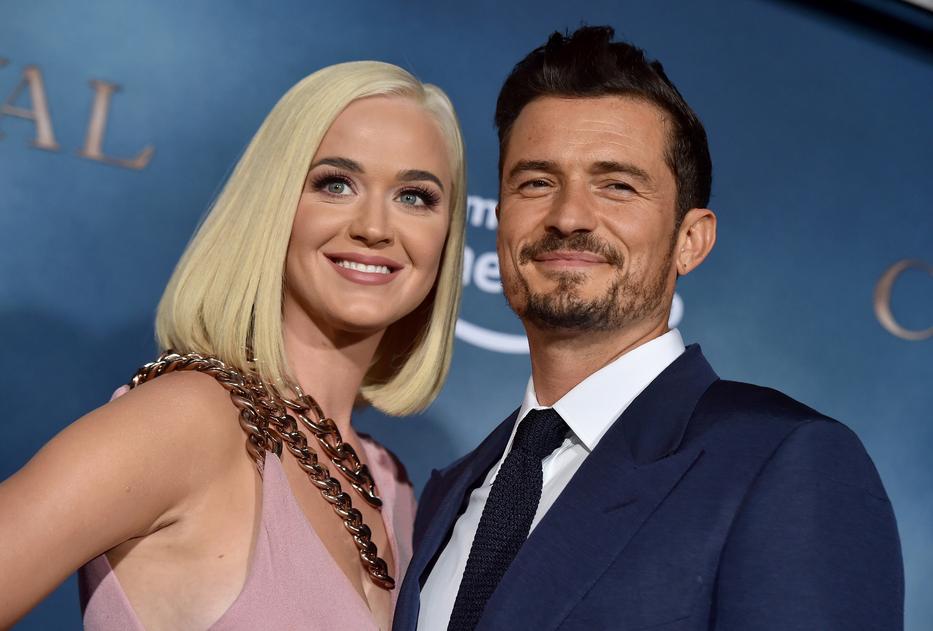 Az énekesnő Katy Perry és a színész Orlando Bloom csak a szülőszobán dönt majd a születendő kislányuk nevéről. / Fotó: GettyImages