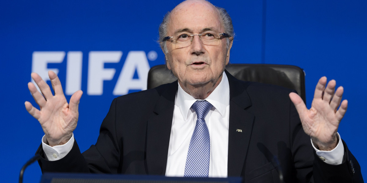 Sepp Blatter przyznał, że mundial w Katarze jest błędem. 