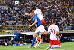 Euro U-21: Sensacyjne zwycięstwo nad Włochami! 'Orzeł' Bielik strzelił, a Grabara kapitalnie bronił [WIDEO]