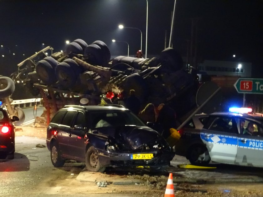 Wypadek na obwodnicy Ostródy