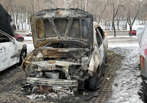 Parkirano vozilo izgorelo jutros oko 5 sati