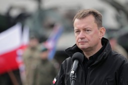 Błaszczak: Musimy być przygotowani na to, że atak hybrydowy będzie trwał miesiące