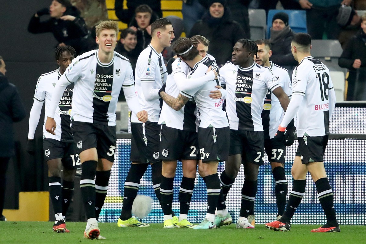 Piłkarze Udinese najbliższy mecz na własnym stadionie zagrają bez udziału publiczności