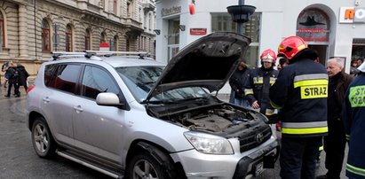 Słupki blokują wjazd na Piotrkowską