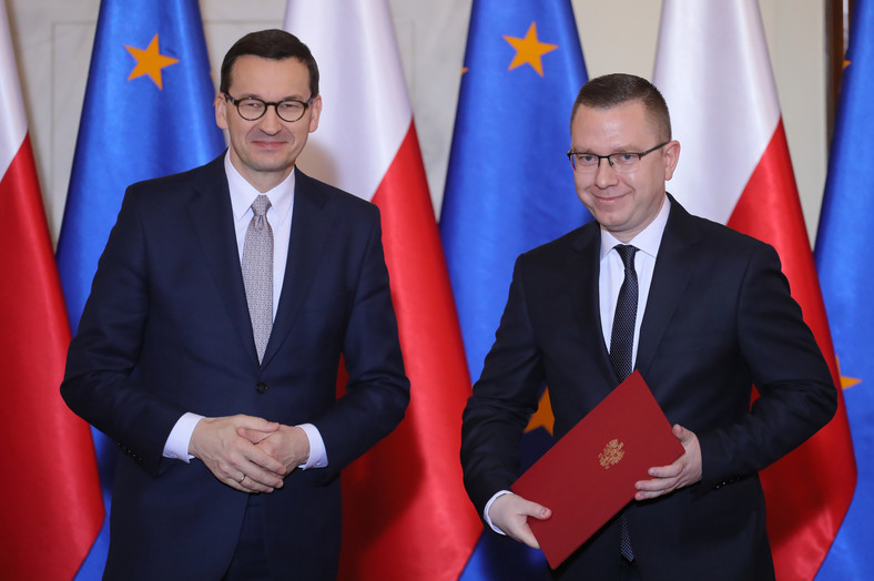 Premier Mateusz Morawiecki i szef jego gabinetu politycznego Krzysztof Kubów