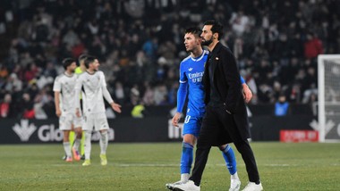 fatalny debiut nowego trenera realu madryt. "królewscy" przegrali z drugoligowcem