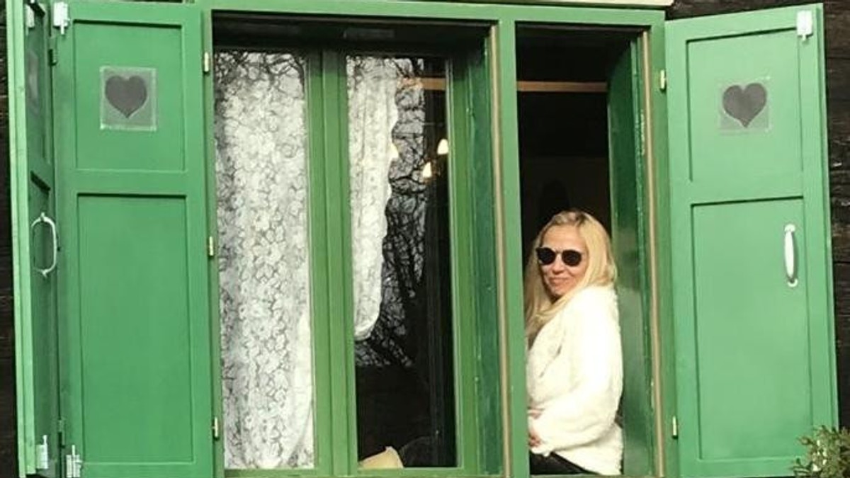 Doktorka Zjezdana 106 godina staru kuću na selu renovirala u dom iz bajke