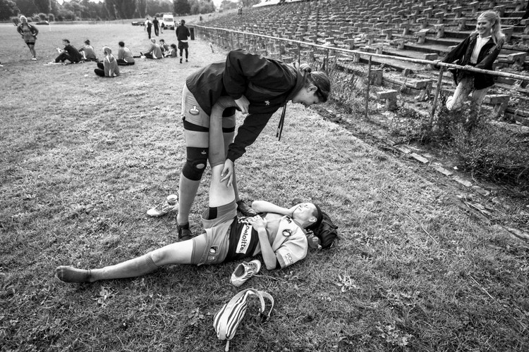 Rugby to męski sport? Nic bardziej mylnego. Panie dają radę!