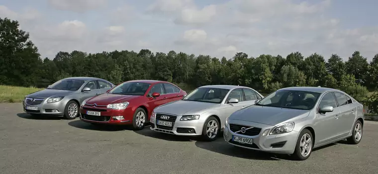 Opel Insignia kontra Citroen C5, Audi A4 i Volvo S60 - który sedan z dieslem jest lepszy?