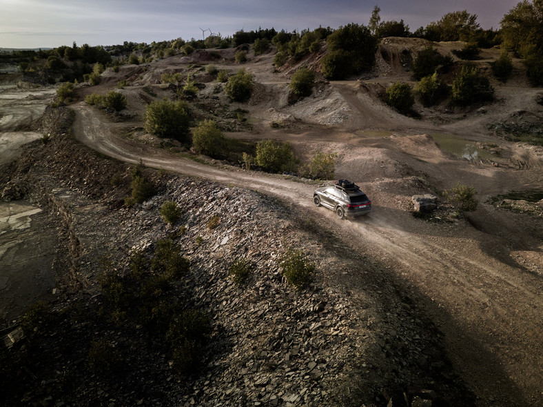 Audi Q8 e-tron edition Dakar