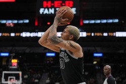 Sochan wciąż nie gra i nie wiadomo kiedy wróci. 10. z rzędu porażka Spurs