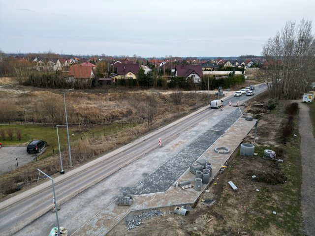 Wstrzymane prace przy rondzie na ul. Bartąskiej w Olsztynie