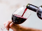5 reasons everyone needs to drink a glass of red wine every day