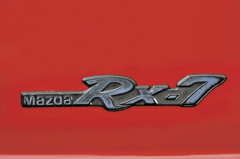 Mazda RX-7: wankel nieujarzmiony