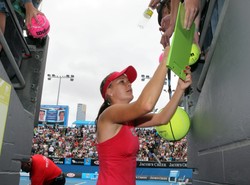 Debel Radwańska-Hantuchova bez straty gema