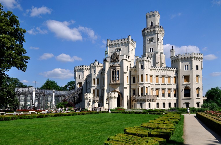 10. miejsce: Pałac Hluboká na południu Czech (35 km od Czeskiego Krumlova), uważany za jeden z najpiękniejszych czeskich pałaców