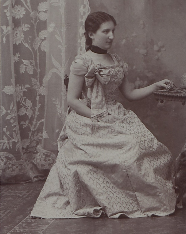 Zofia Moraczewska (na zdjęciu)