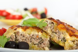 MUSAKA SA KROMPIROM I MESOM je klasik naše kuhinje: Spremite je po STARINSKOM RECEPTU i uživajte u nezaboravnom ukusu