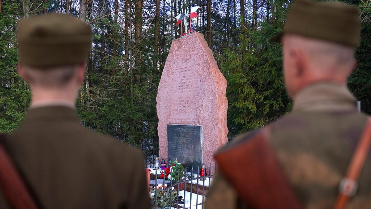 Pomnik na kielecczyźnie 