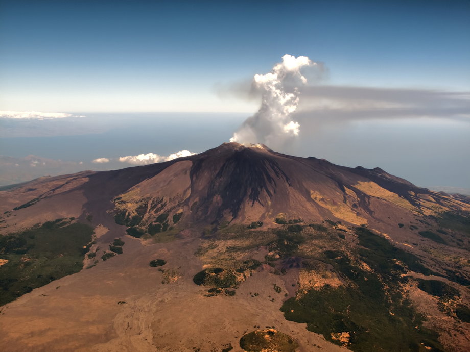 Czynny wulkan Etna, Sycylia