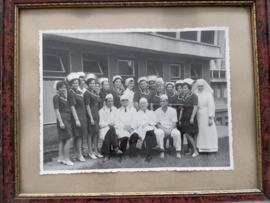 Kolektiv bolnice sedamdesetih godina 20.veka.
